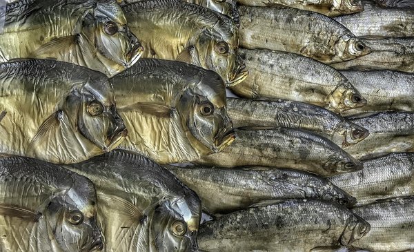 Explorez les incroyables avantages des bains de boue pour purifier votre corps et stimuler la perte de poids !